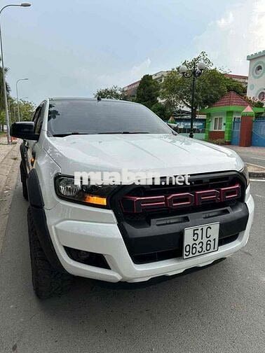 Ford Ranger XLS 2017 Trắng 150000 km