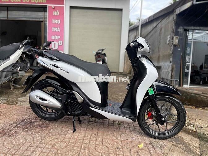 Honda SH Mode 2019 Trắng đen