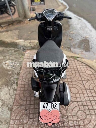Honda SH Mode 2019 Trắng đen