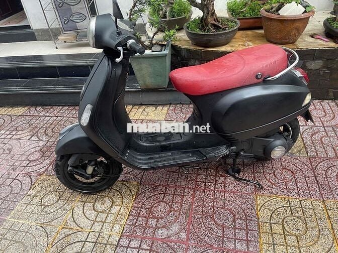 Bán  Vespa 150ie 2012 Đen,Bst43 xe gtdd