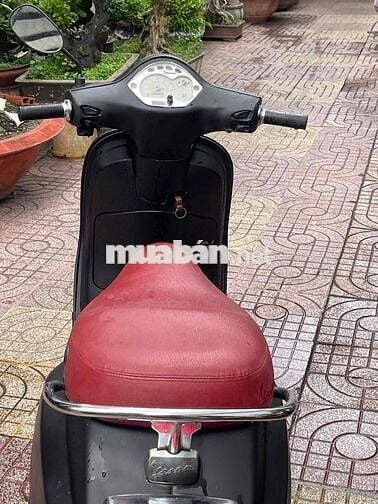 Bán  Vespa 150ie 2012 Đen,Bst43 xe gtdd