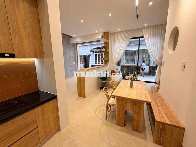 CHO THUÊ NHÀ - HẺM SỐ 43 PHÙNG CHÍ KIÊN - NHÀ MỚI 100% - FULL NỘI THÂT