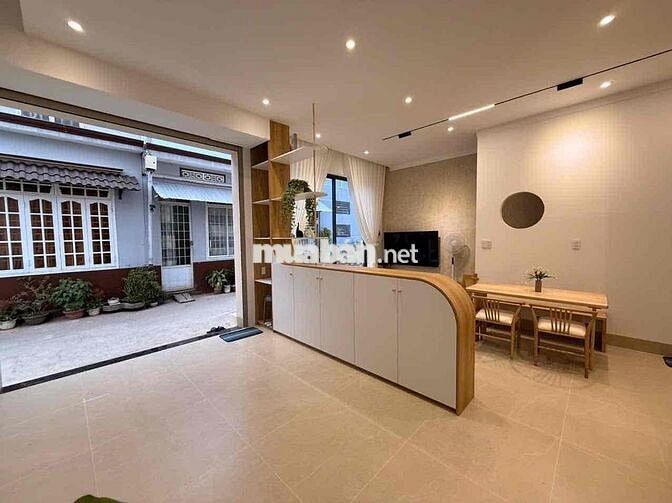 CHO THUÊ NHÀ - HẺM SỐ 43 PHÙNG CHÍ KIÊN - NHÀ MỚI 100% - FULL NỘI THÂT