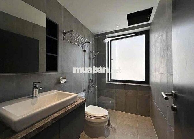 🎀 Studio tone Xám, tủ đồ lớn, có thang máy ở Bình Thạnh