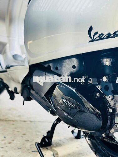 Piaggio Vespa Sprint 125cc IGET ABS 2022 Bạc