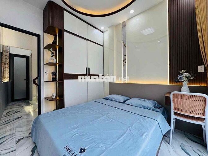 Cần bán gấp nhà Dương Bá Trạc quận 8. Full nội thất
