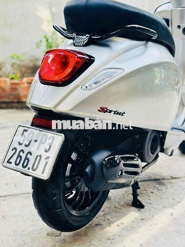 Piaggio Vespa Sprint 125cc IGET ABS 2022 Bạc