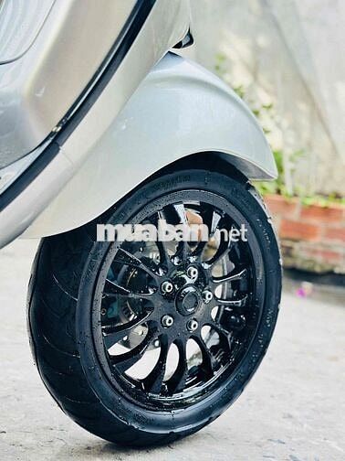 Piaggio Vespa Sprint 125cc IGET ABS 2022 Bạc