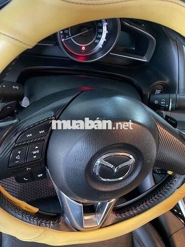 Mazda 3 Trắng 5 chỗ