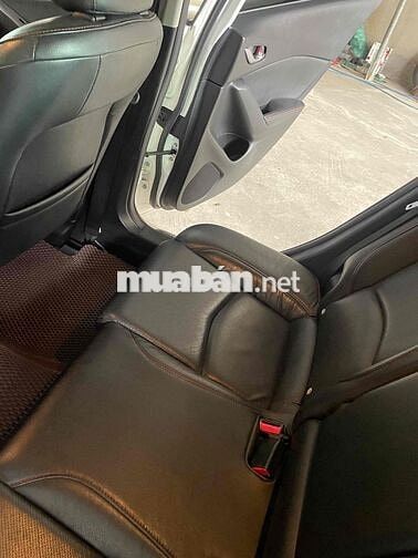 Mazda 3 Trắng 5 chỗ