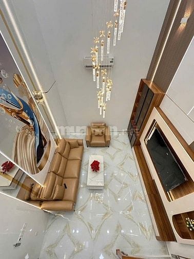 Nhà Full Nội Thất_ 1/ Hương Lộ 2: 4mx15m đúc 1 lửng 3 lầu, giá TL