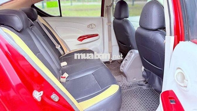 Nissan Sunny 2015 MT Đỏ