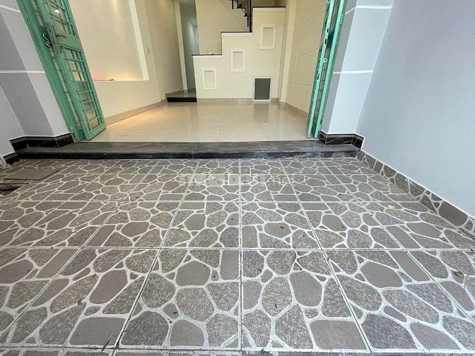 Bán nhà 66m²-7.2 tỷ, 2 lầu phù hợp ở/xây mới sát vách quận 1