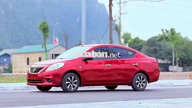 Nissan Sunny 2015 MT Đỏ