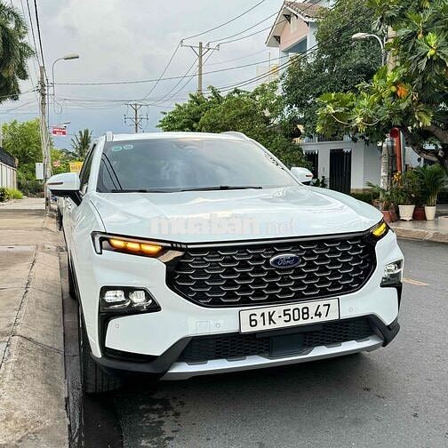 Territory Titanium X 2024 lướt 2v sơn zin 99%