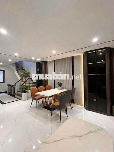 NHÀ ĐẸP BỒ ĐỀ - NHÀ 6 TẦNG THANG MÁY - Ô TÔ VÀO NHÀ - GIÁ CHỈ HƠN 9 TỶ