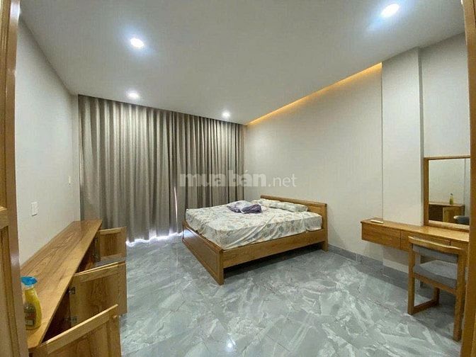 CHO THUÊ NHÀ MẶT TIỀN VŨ HUY TẤN – NGANG 5M – NHÀ MỚI SẠCH SẼ 
