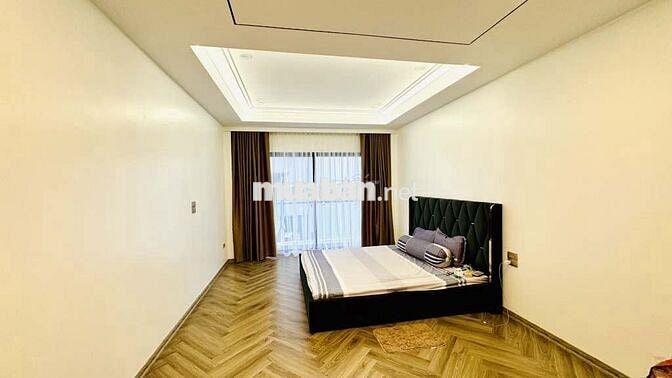 NHÀ ĐẸP NGUYỄN VĂN CỪ - 5 TẦNG DÂN XÂY - Ô TÔ VÀO NHÀ -GIÁ NHỈNH 9 TỶ