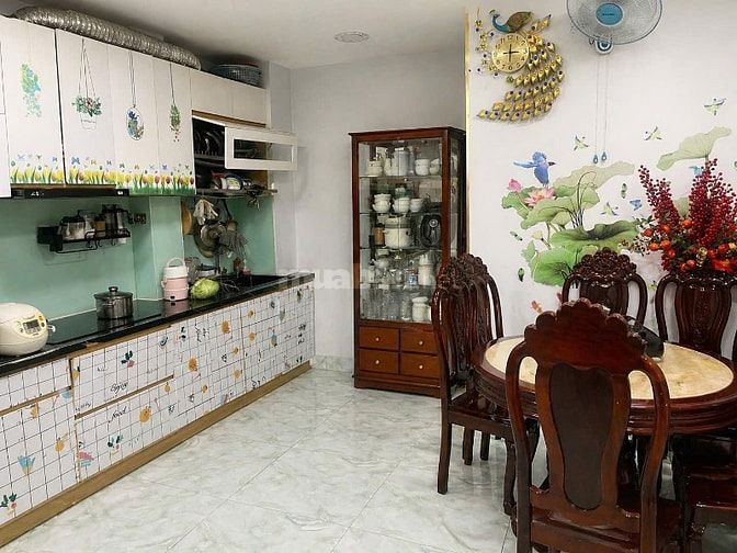 MT Huỳnh Văn Chính Tân Phú – ngang 5m – đối diện chung cư, gần chợ