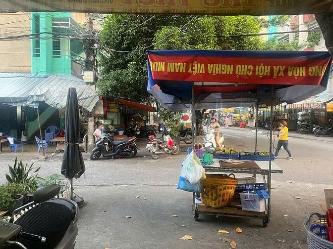 MT Huỳnh Văn Chính Tân Phú – ngang 5m – đối diện chung cư, gần chợ
