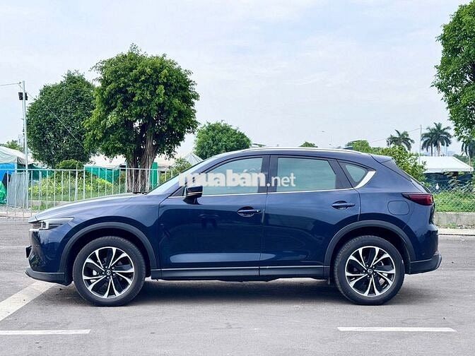 Mazda CX-5 2023 2.0 Luxury Xanh
