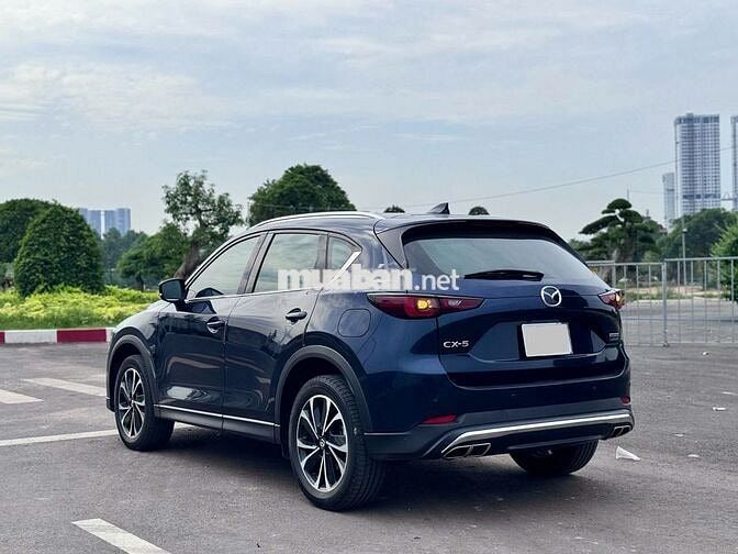 Mazda CX-5 2023 2.0 Luxury Xanh