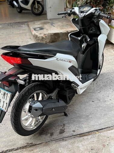 Vario 150 Trắng đen ( nậu xớ chỉ cần 20 )