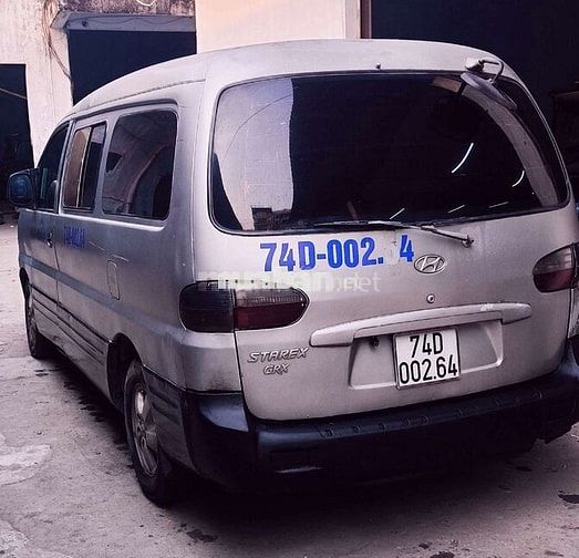 Hyundai Starex Van 6 chổ 800kg cần giao lưu