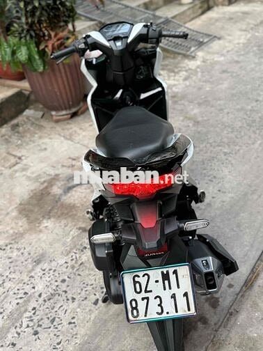 Vario 150 Trắng đen ( nậu xớ chỉ cần 20 )