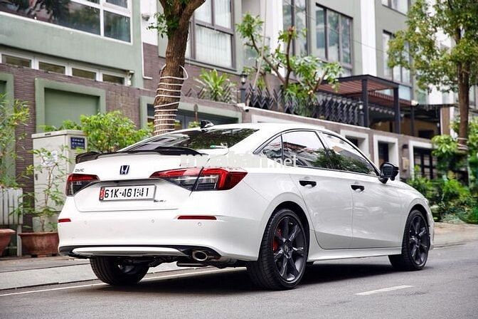 CIVIC RS HEV 2025, ODO: 5.000KM, SƠN ZIN CẢ XE