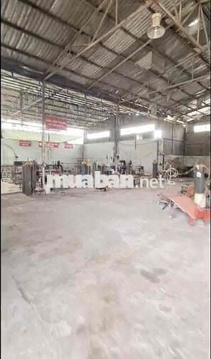 NHANH…Cho thuê xưởng 2.700m chỉ 45triệu (đã có VAT)