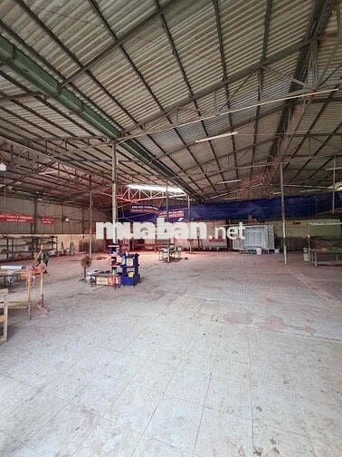 NHANH…Cho thuê xưởng 2.700m chỉ 45triệu (đã có VAT)
