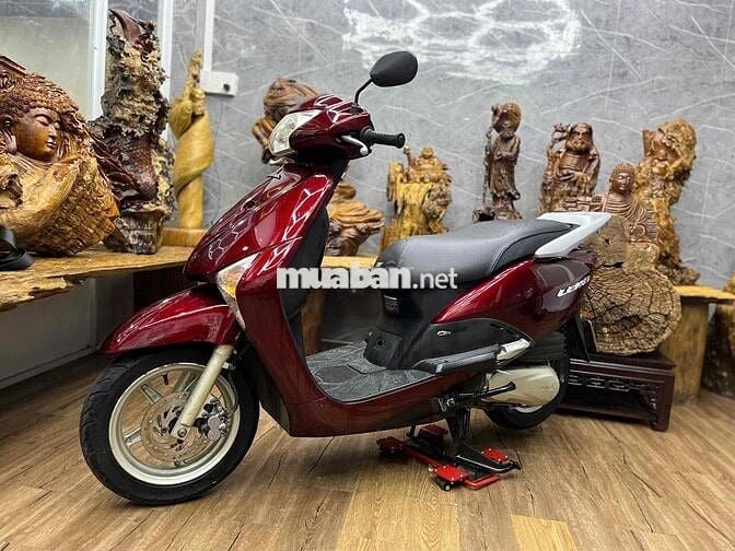 Honda Lead 2012 đẹp, máy êm thì thầm biển SG