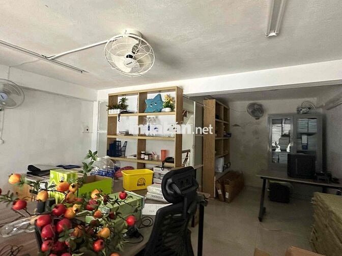 Mặt Tiền Hoàng Hoa thám dtsd 266m đang cho thuê chính chủ cần bán