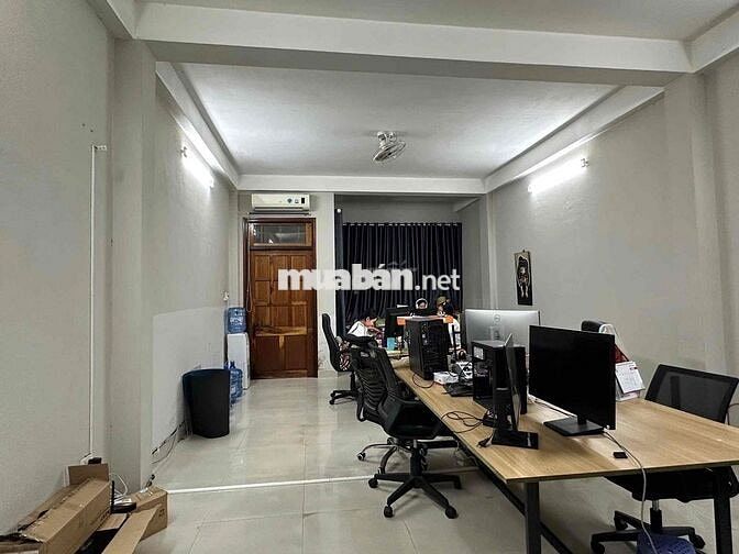 Mặt Tiền Hoàng Hoa thám dtsd 266m đang cho thuê chính chủ cần bán