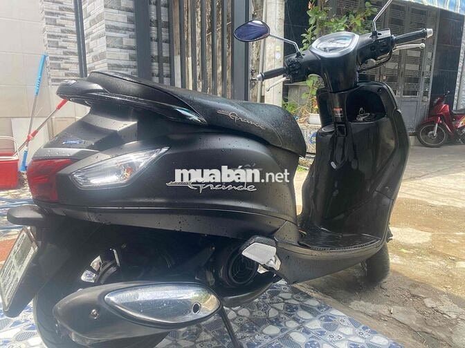 Yamaha Grande màu Đen