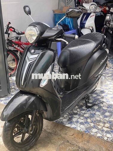 Yamaha Grande màu Đen