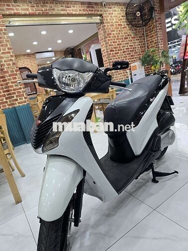 Honda SH Nhập Ý 2010 150i Trắng