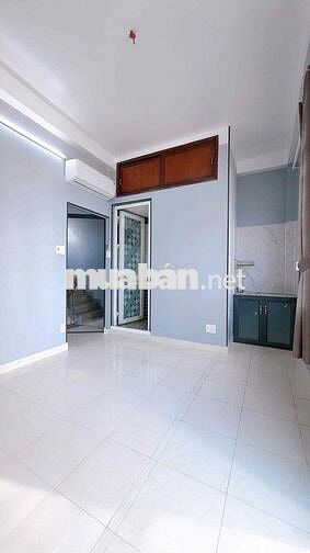 6 phòng-6 máy lạnh - 40m2 - Hẻm Xe Hơi