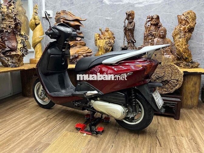 Honda Lead 2012 đẹp, máy êm thì thầm biển SG