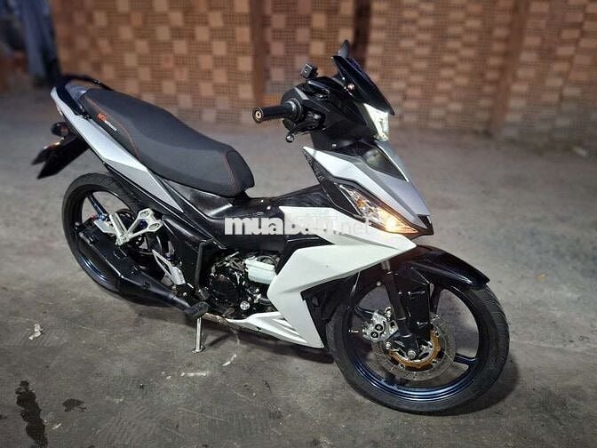 Honda Winner V1 Trắng đen