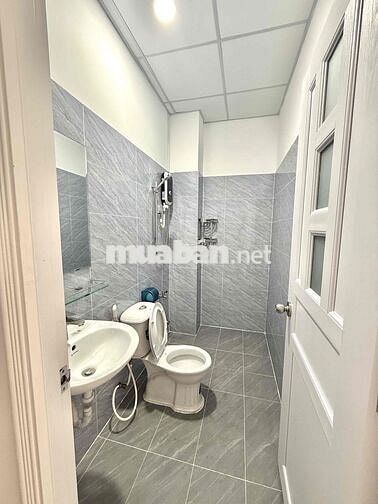 ✨ Studio Diện Tích Lớn, Giá Cực Tốt – Có Ban Công Thoáng Mát – Đầy Đủ