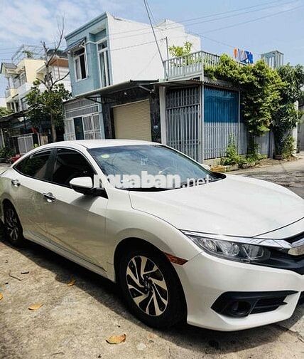 Honda Civic 1.8E 2018 Trắng . odo 86k km . zin