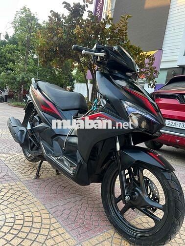 Honda Air Blade Đen