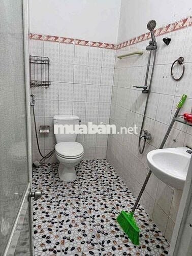 CHO THUÊ NHÀ 2 TẦNG MT MỸ ĐA ĐÔNG 5 - BẮC MỸ AN  Diện tích : 68m Tầng