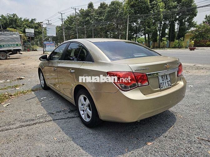 Chevrolet Cruze 2011 Vàng cát