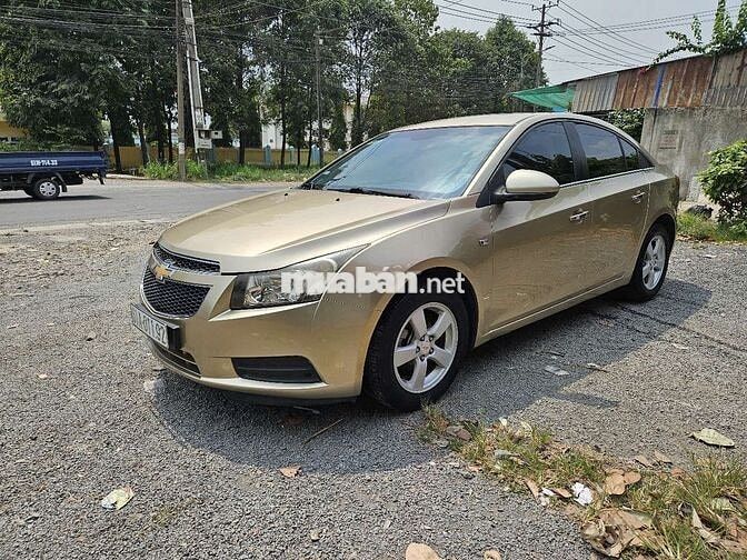Chevrolet Cruze 2011 Vàng cát