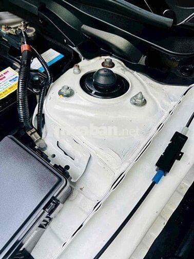 Honda Civic 1.8E 2018 Trắng . odo 86k km . zin