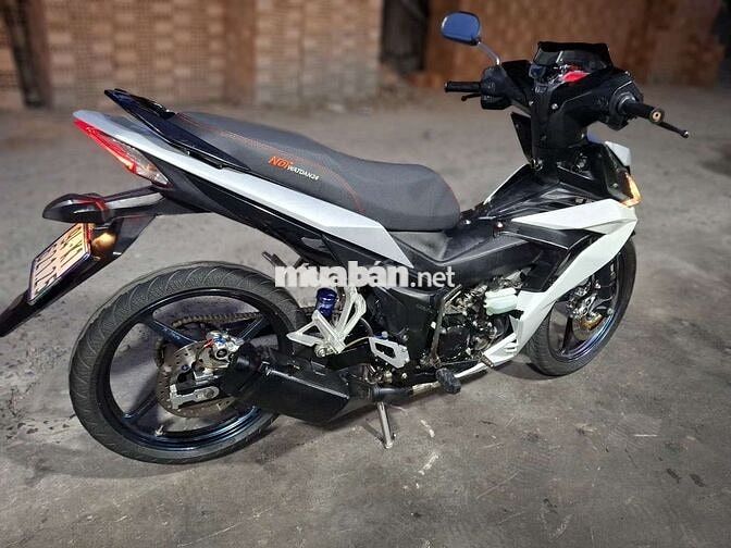 Honda Winner V1 Trắng đen