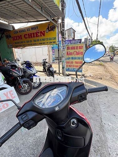 Honda Lead màu Đỏ